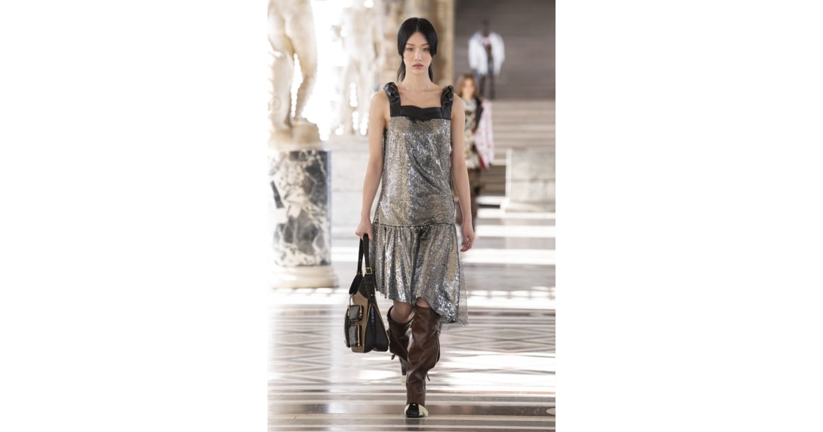 Louis Vuitton FW21 womenswear #36 - Tagwalk: The Fashion Search Engine