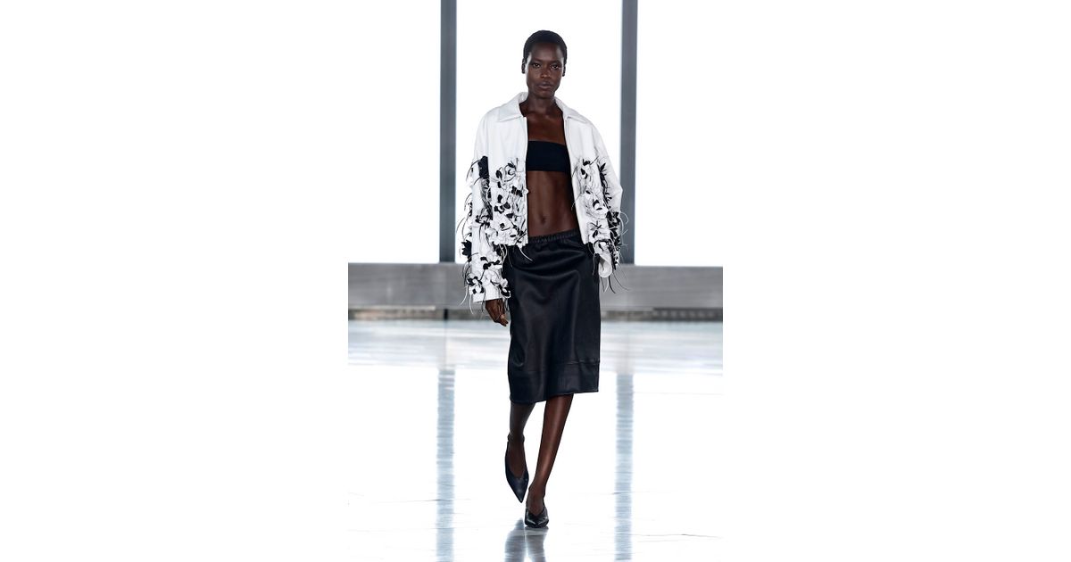 Simkhai Spring-Summer 2025 womenswear #8 - Tagwalk: The Fashion Search ...