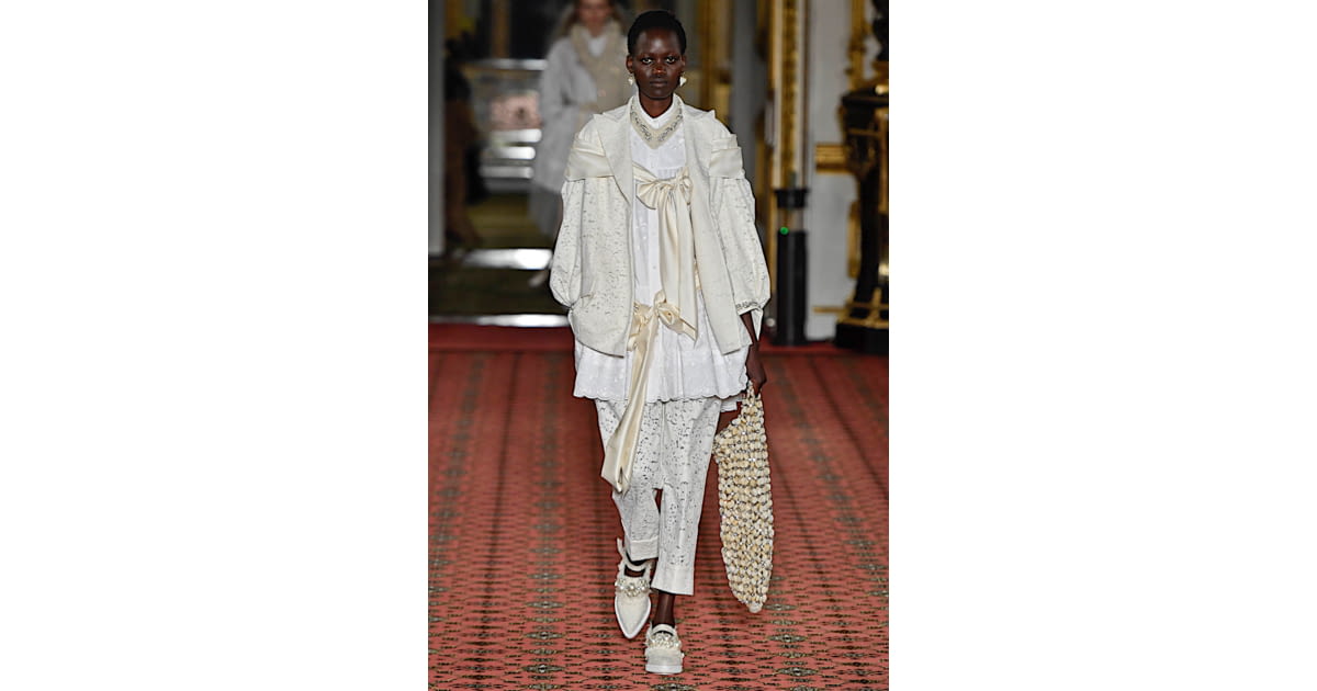 Simone Rocha FW20 womenswear #4 - Tagwalk: The Fashion Search Engine