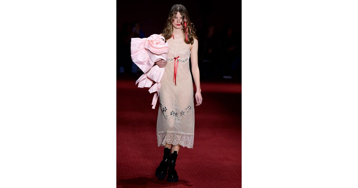 Simone Rocha FW23 womenswear #12 - Tagwalk: The Fashion Search Engine
