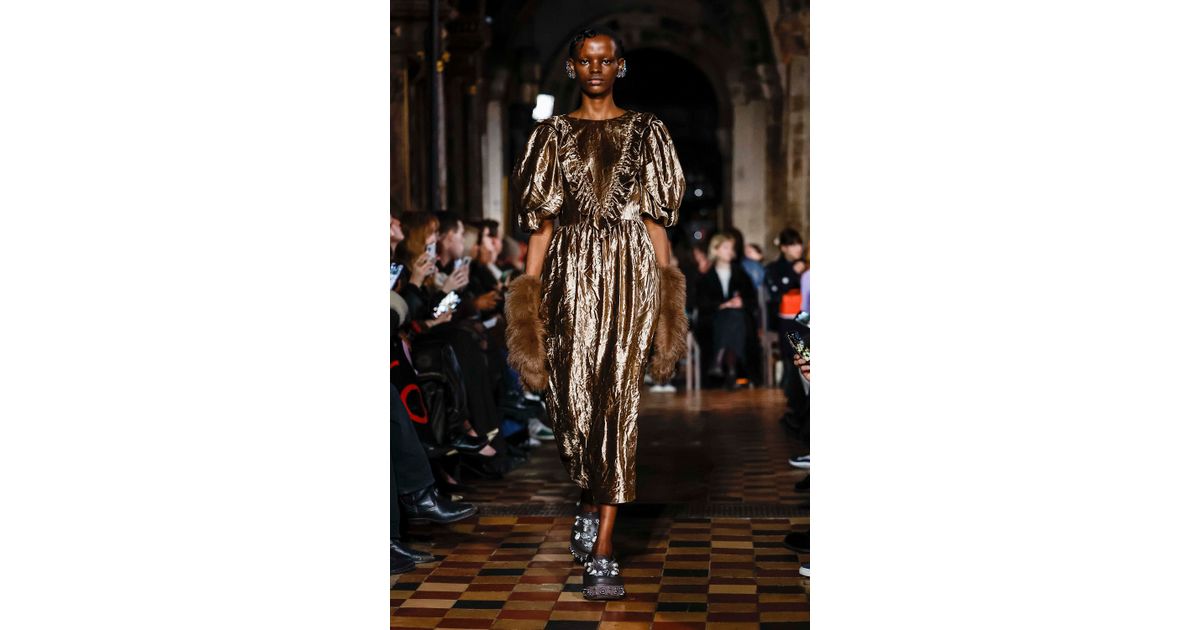 Simone Rocha FW24 womenswear #31 - Tagwalk: The Fashion Search Engine