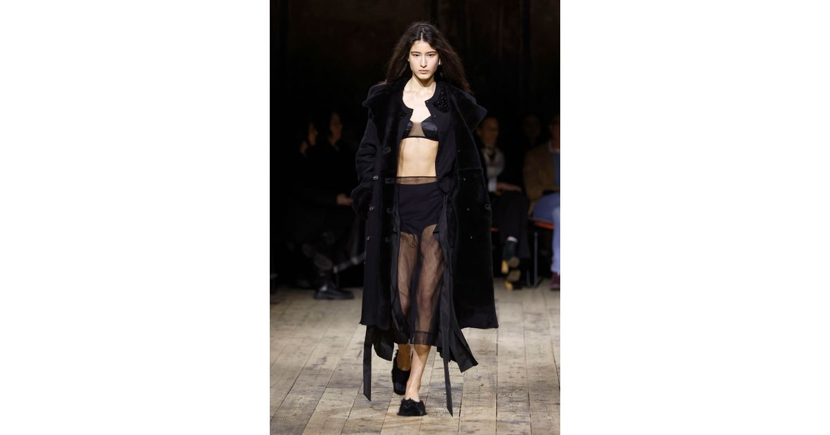 Simone Rocha FW26 女装 #47 - Tagwalk：时尚搜索引擎