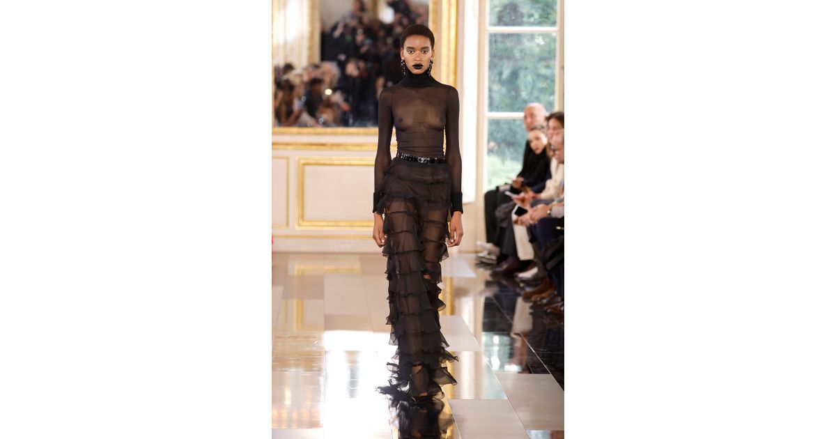 Valentino ロングスカート ブラック FW24/25 Valentino FW24 womenswear #25 - Tagwalk: The Fashion Search
