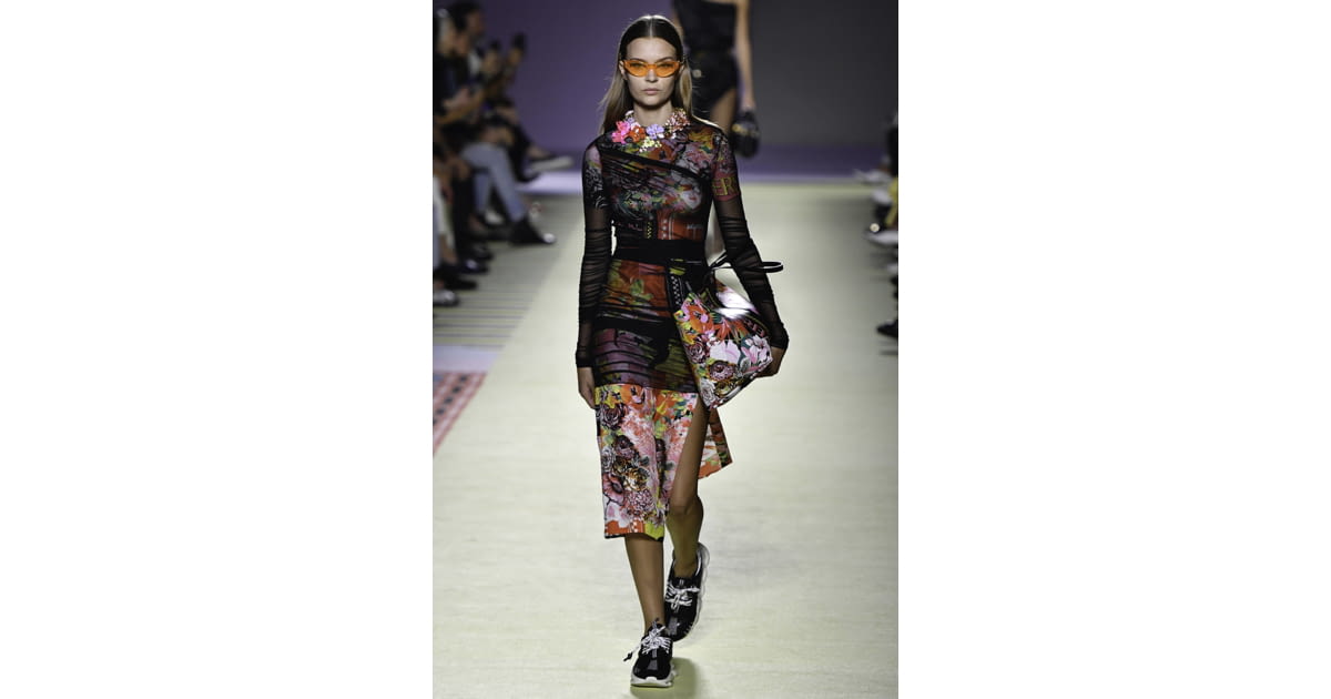 Versace S/S19 womenswear #43 - Tagwalk: The Fashion Search Engine