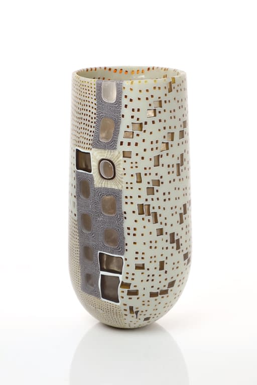 L2020 ADRIAN SASSOON
