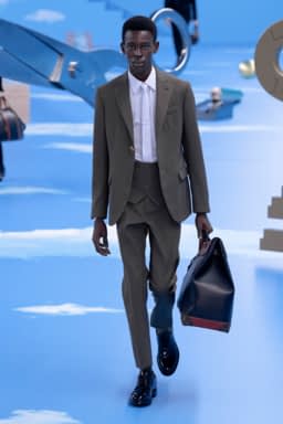 Louis Vuitton FW19 menswear #4 - Tagwalk: The Fashion Search Engine