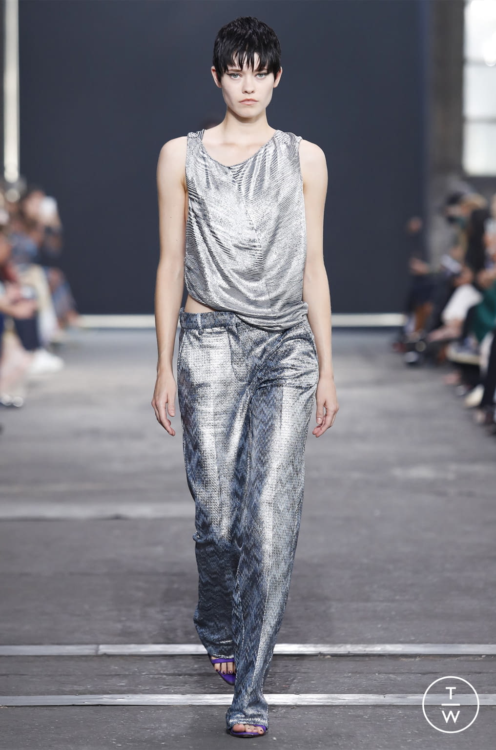 Fashion Week Milan Spring/Summer 2022 look 12 from the Missoni collection 女装