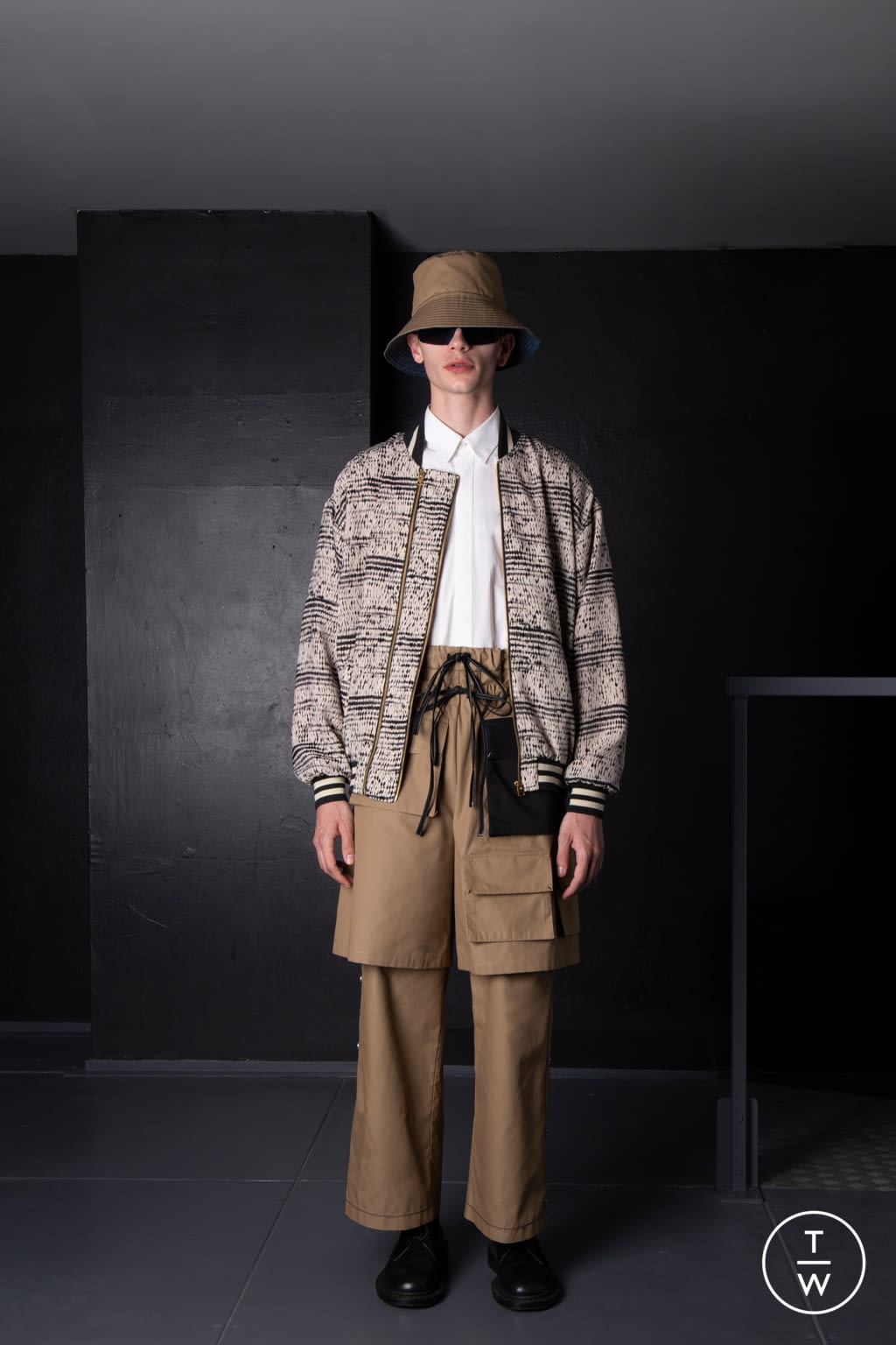 Fashion Week Milan Spring/Summer 2022 look 13 from the Vien collection menswear