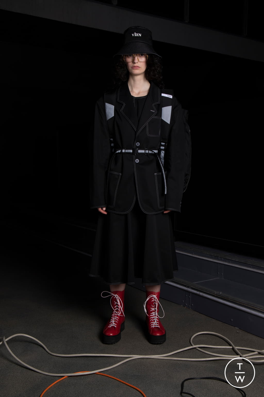 Fashion Week Milan Spring/Summer 2022 look 15 from the Vien collection 男装