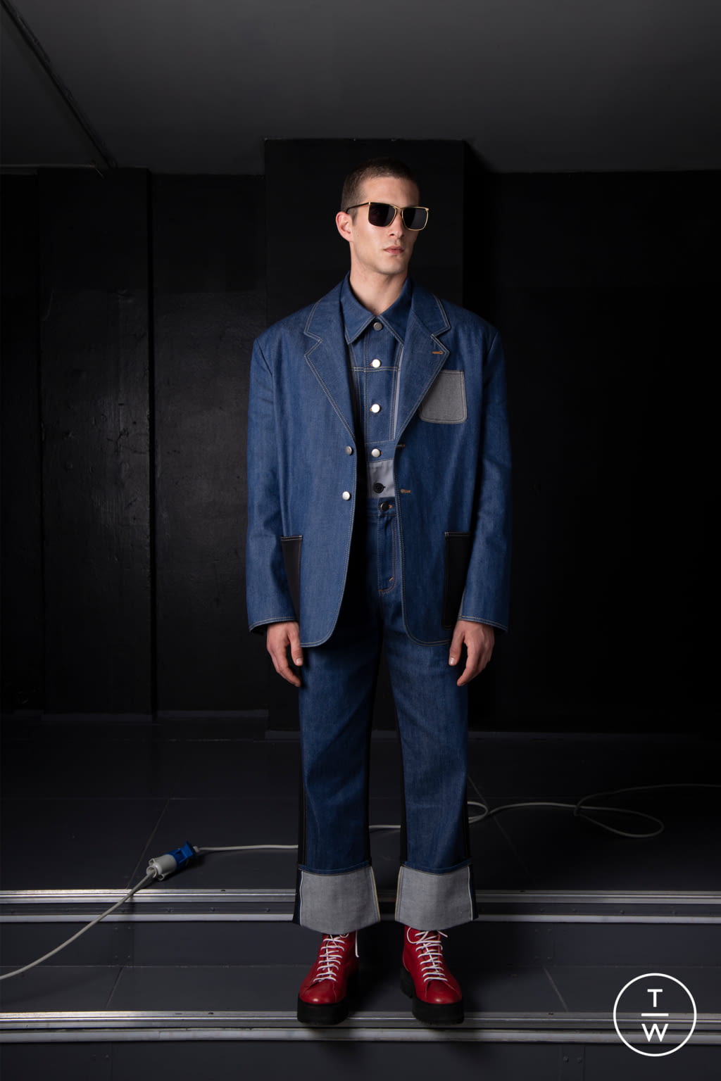 Fashion Week Milan Spring/Summer 2022 look 2 from the Vien collection menswear