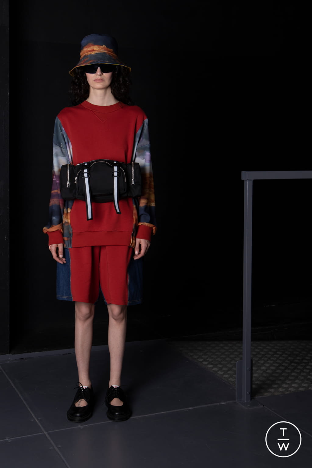 Fashion Week Milan Spring/Summer 2022 look 28 de la collection Vien menswear