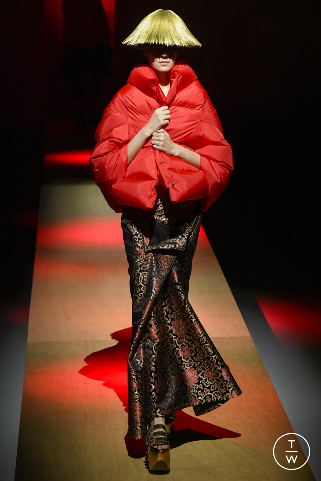 Fashion Week Paris Spring/Summer 2022 look 36 de la collection Junya Watanabe womenswear