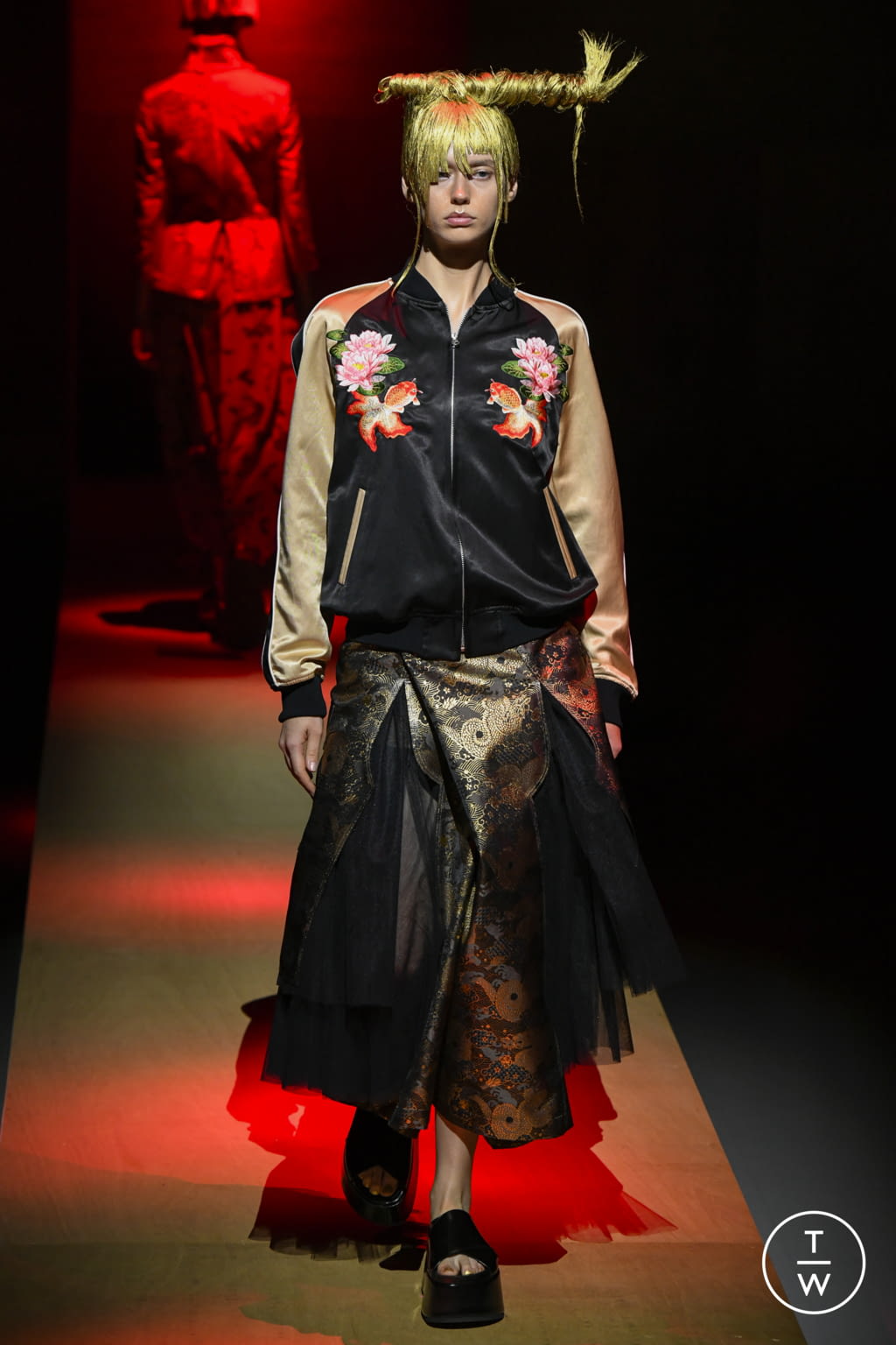 Fashion Week Paris Spring/Summer 2022 look 38 de la collection Junya Watanabe womenswear
