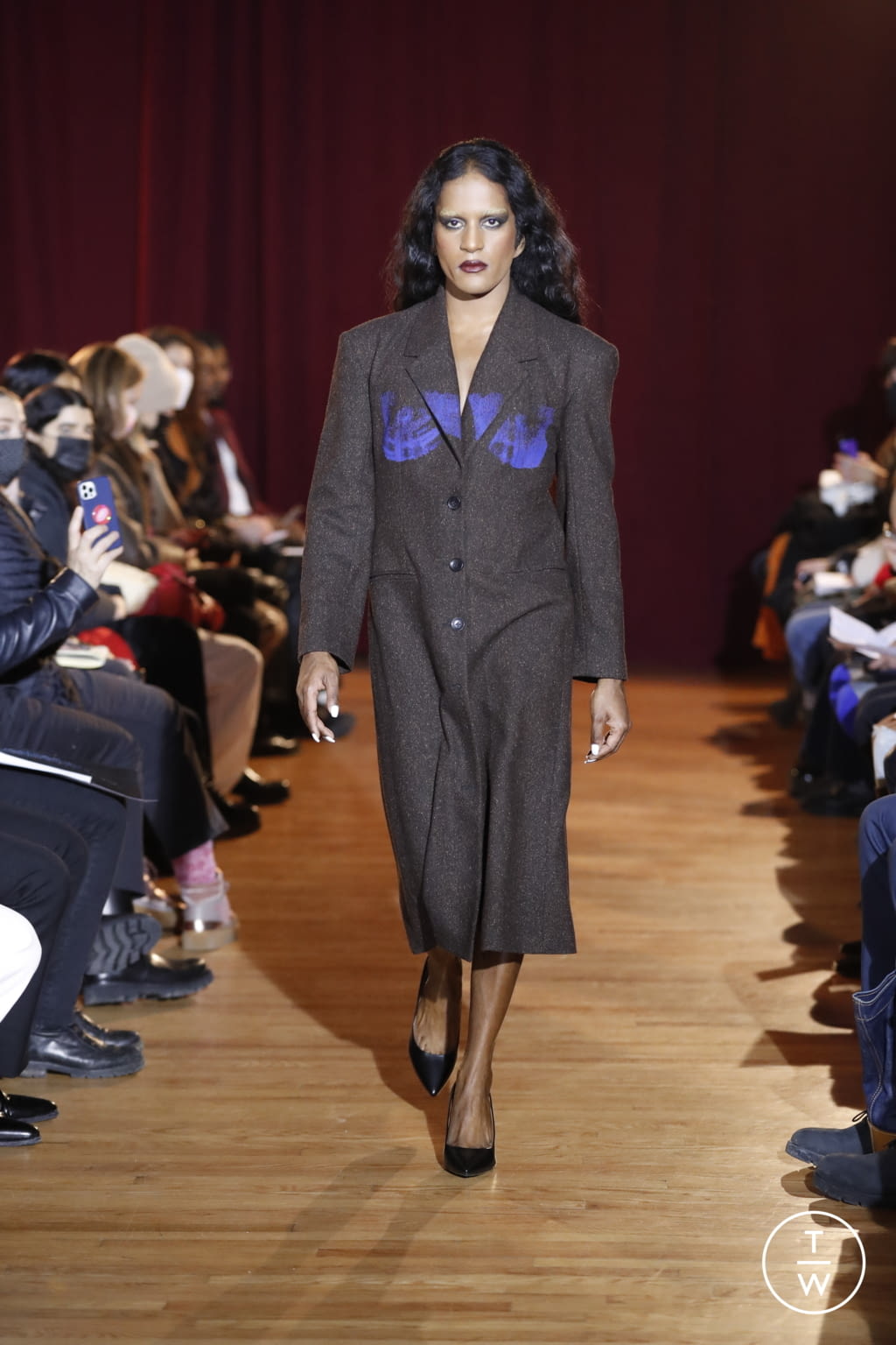 Fashion Week New York Fall/Winter 2022 look 28 from the Puppets and Puppets collection womenswear
