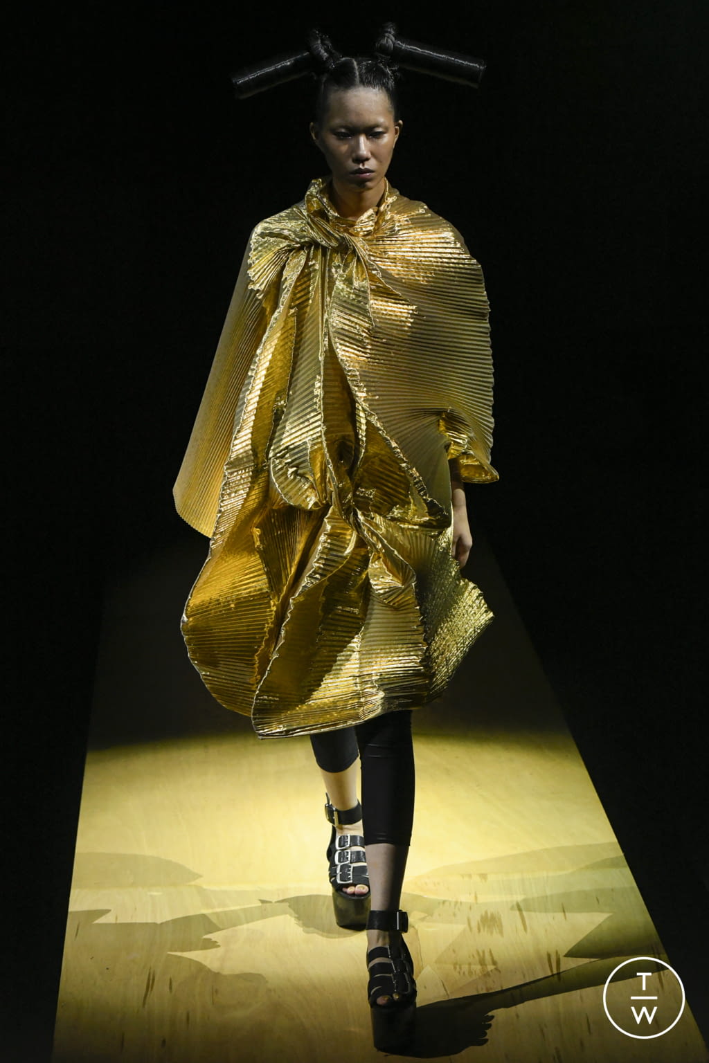 Fashion Week Paris Spring/Summer 2022 look 46 de la collection Junya Watanabe womenswear
