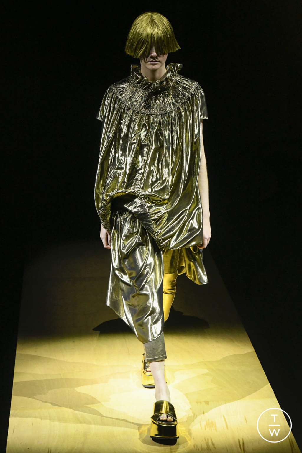 Fashion Week Paris Spring/Summer 2022 look 48 de la collection Junya Watanabe womenswear