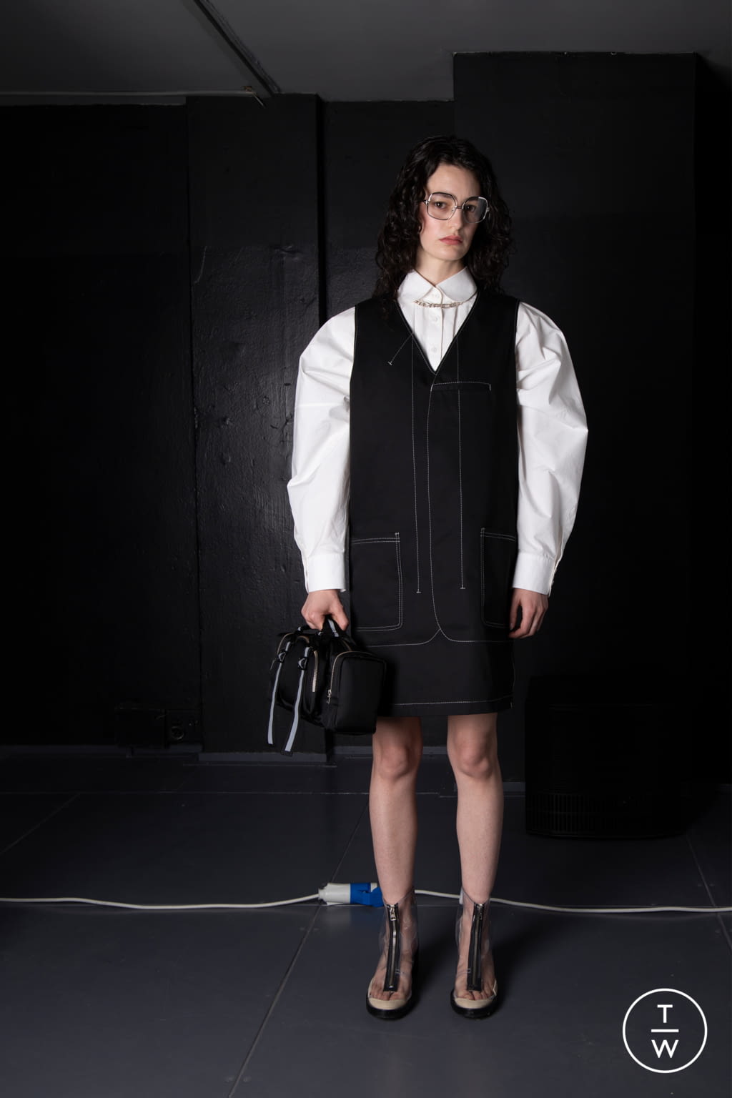 Fashion Week Milan Spring/Summer 2022 look 6 from the Vien collection 男装
