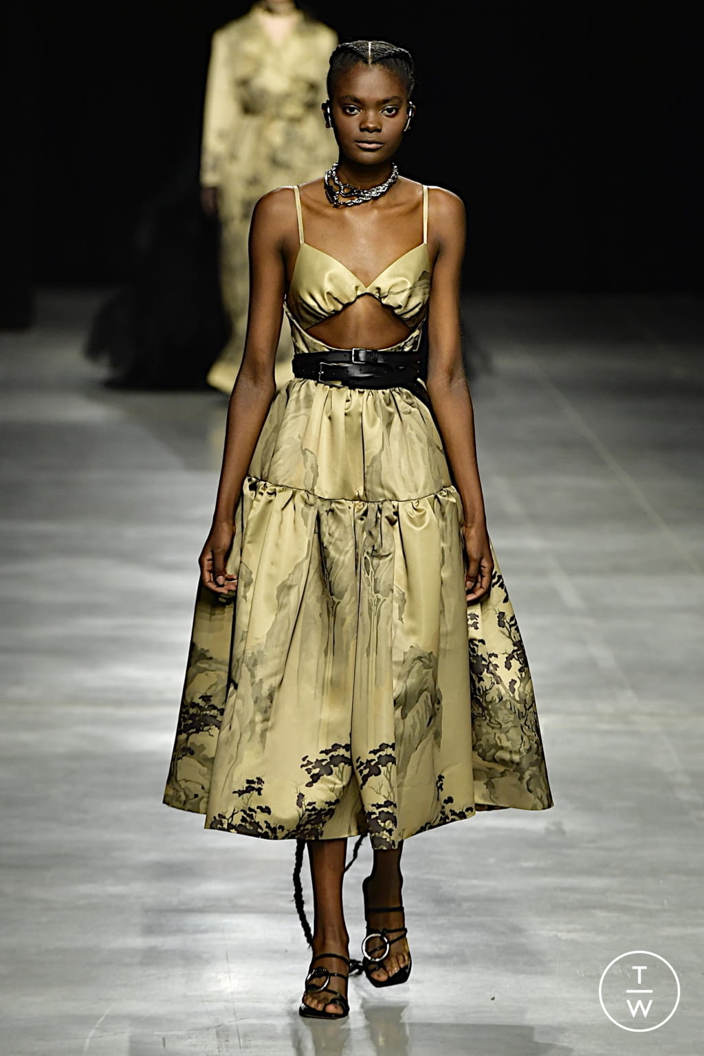 Fashion Week Milan Spring/Summer 2022 look 12 de la collection Act n°1 womenswear
