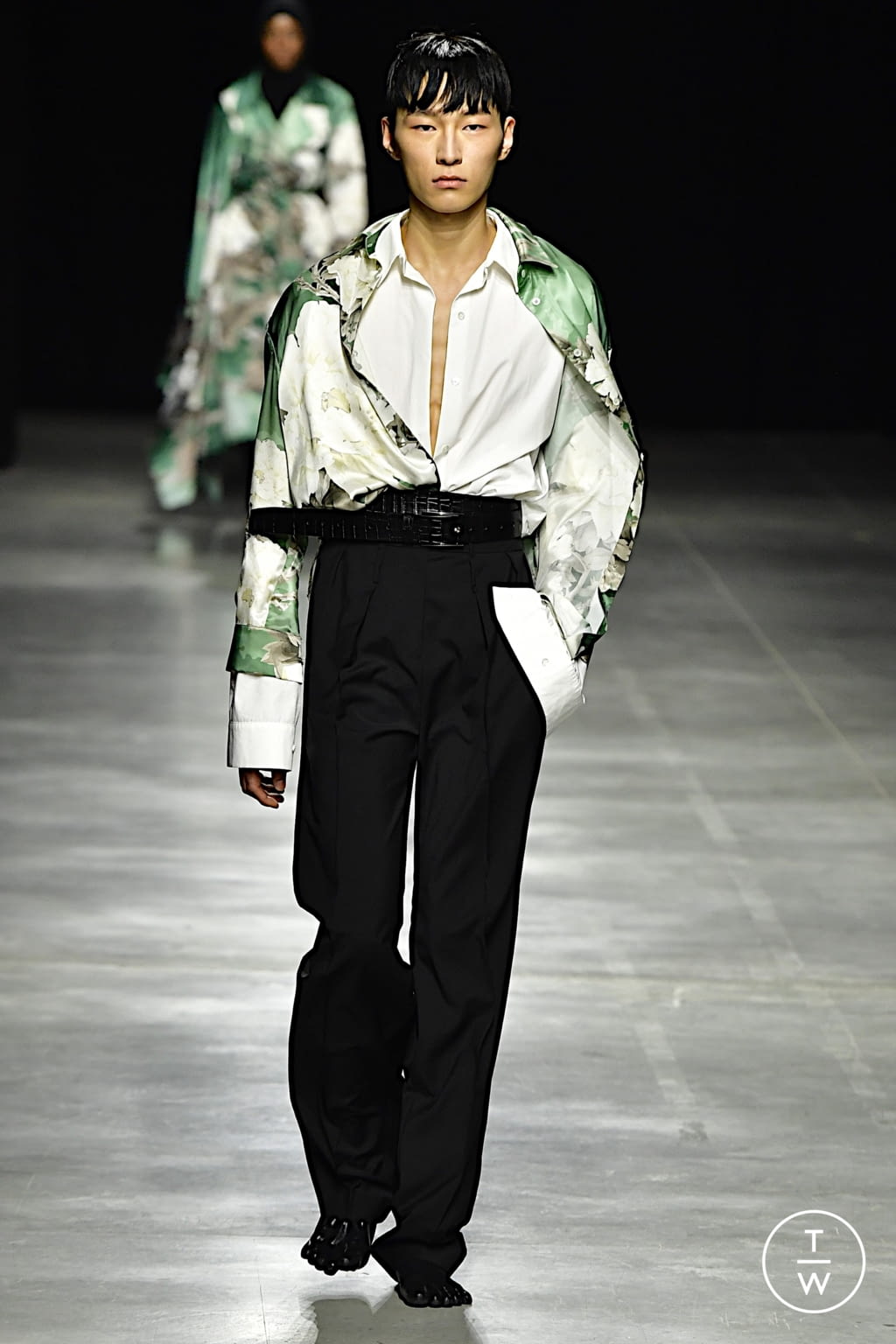 Fashion Week Milan Spring/Summer 2022 look 16 de la collection Act n°1 womenswear