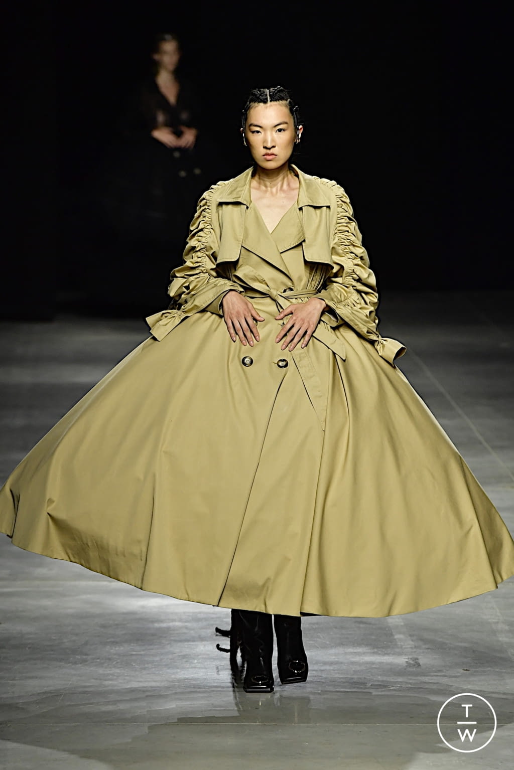 Fashion Week Milan Spring/Summer 2022 look 38 from the Act n°1 collection 女装