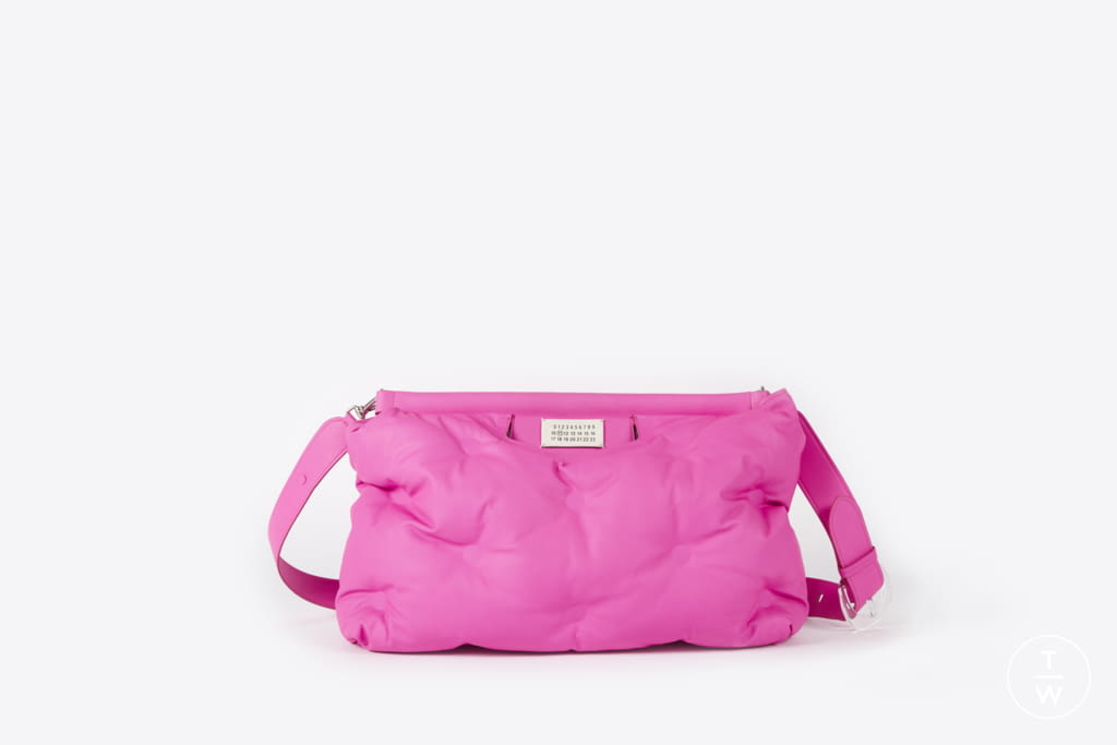 Fashion Week Paris Fall/Winter 2018 look 6 from the Maison Margiela collection 女装配饰