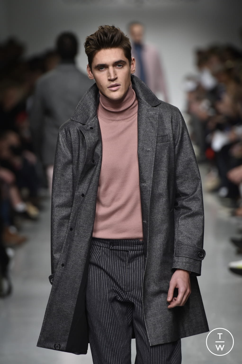 Fashion Week London Fall/Winter 2017 look 15 from the Oliver Spencer collection menswear