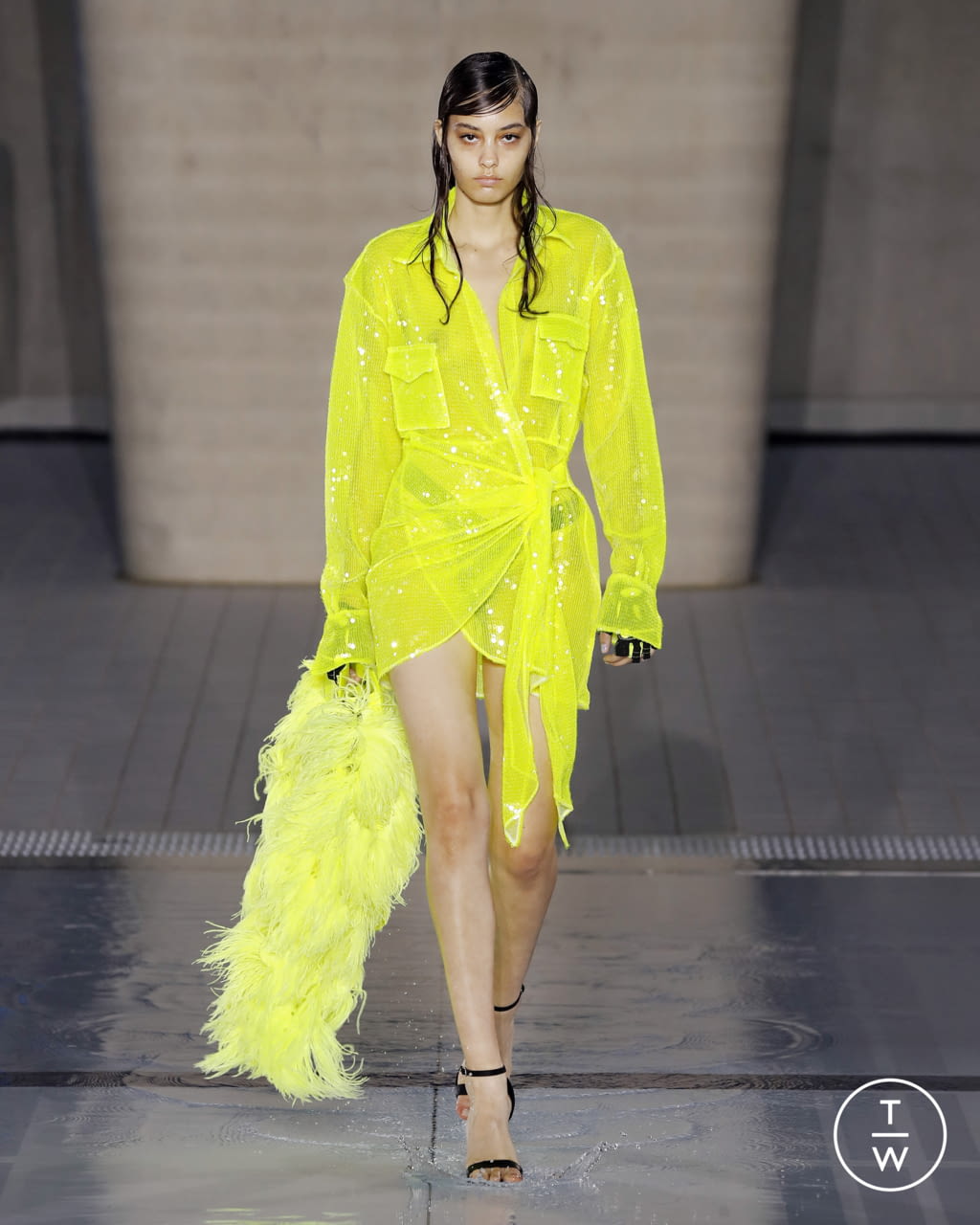 Fashion Week London Spring/Summer 2022 look 14 from the David Koma collection womenswear