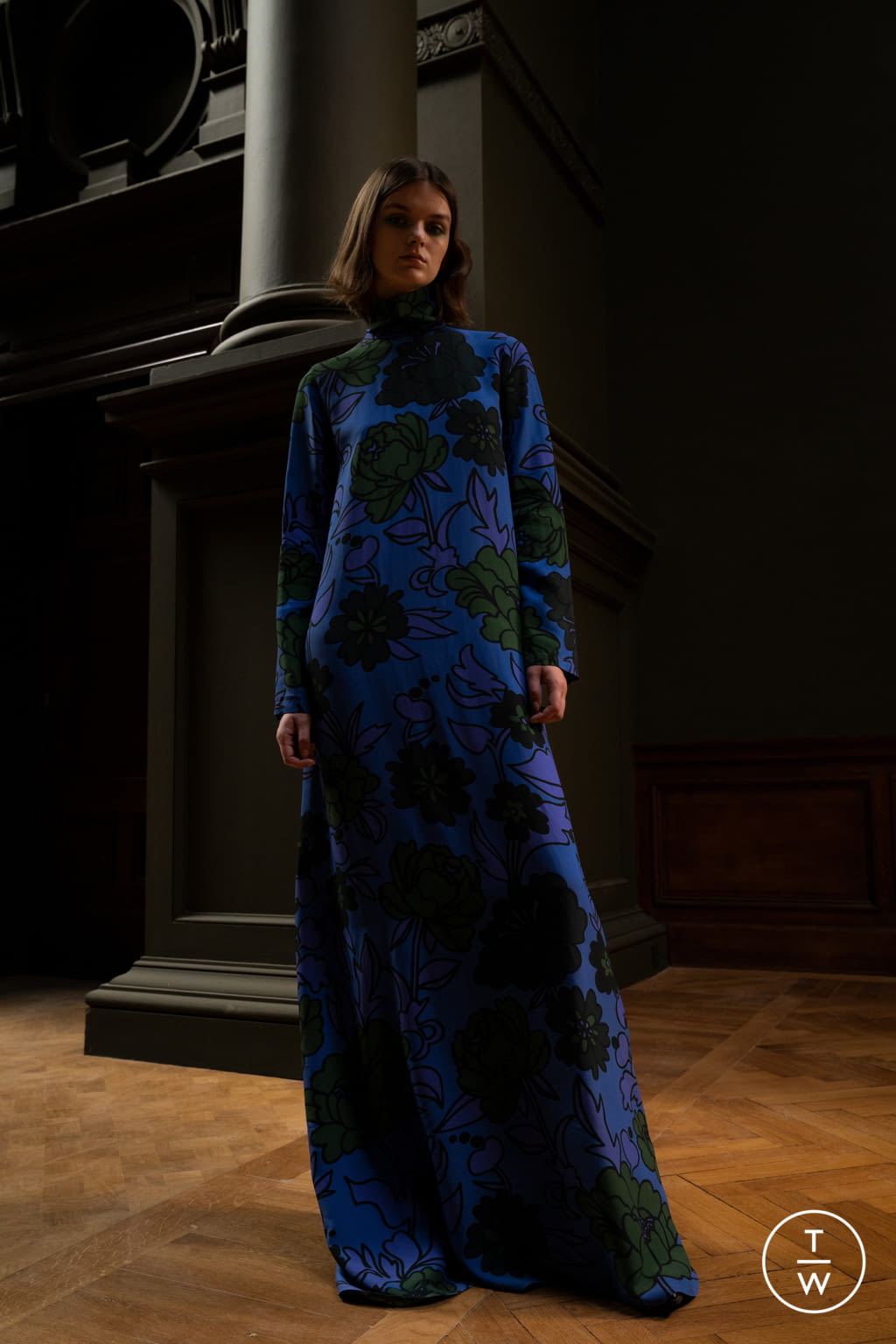 Fashion Week Paris Fall/Winter 2021 look 15 de la collection Christian Wijnants womenswear
