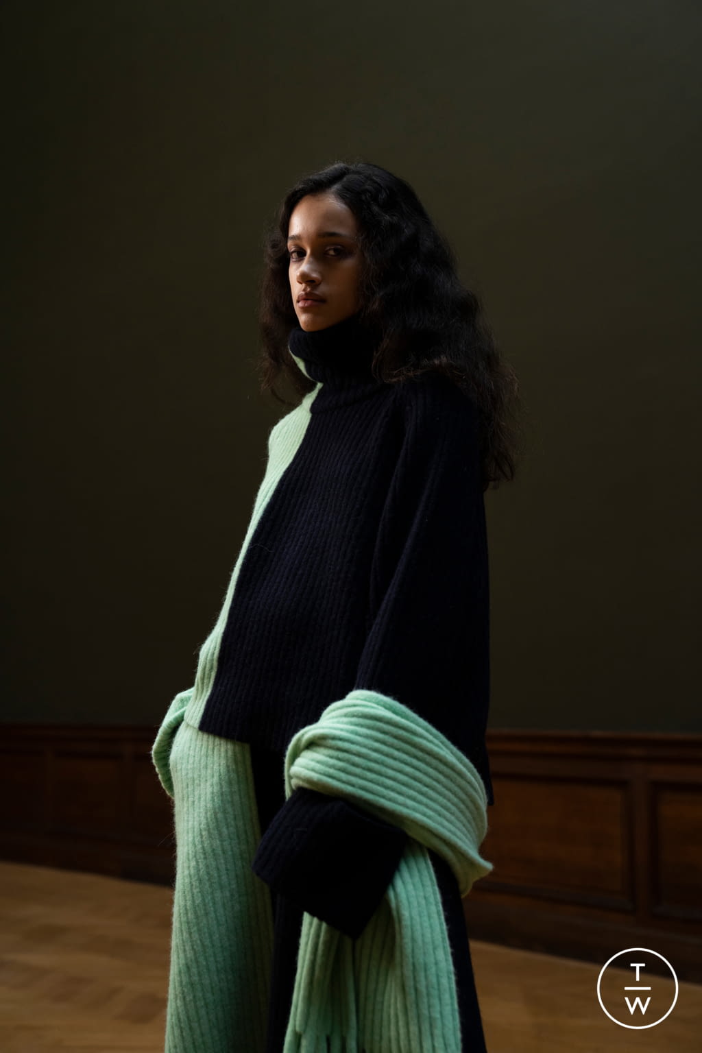 Fashion Week Paris Fall/Winter 2021 look 23 from the Christian Wijnants collection womenswear