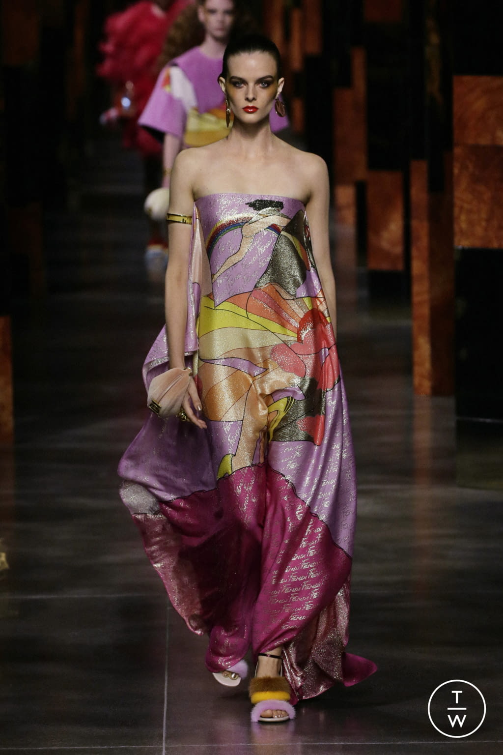 Fashion Week Milan Spring/Summer 2022 look 34 de la collection Fendi womenswear