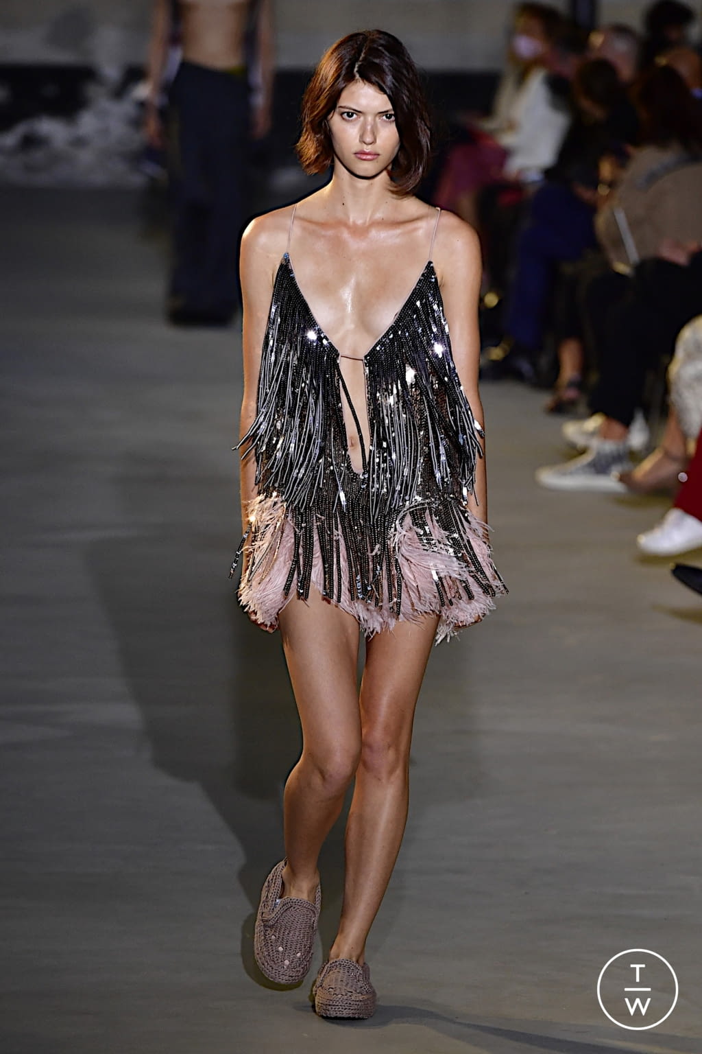 Fashion Week Milan Spring/Summer 2022 look 12 de la collection N°21 womenswear