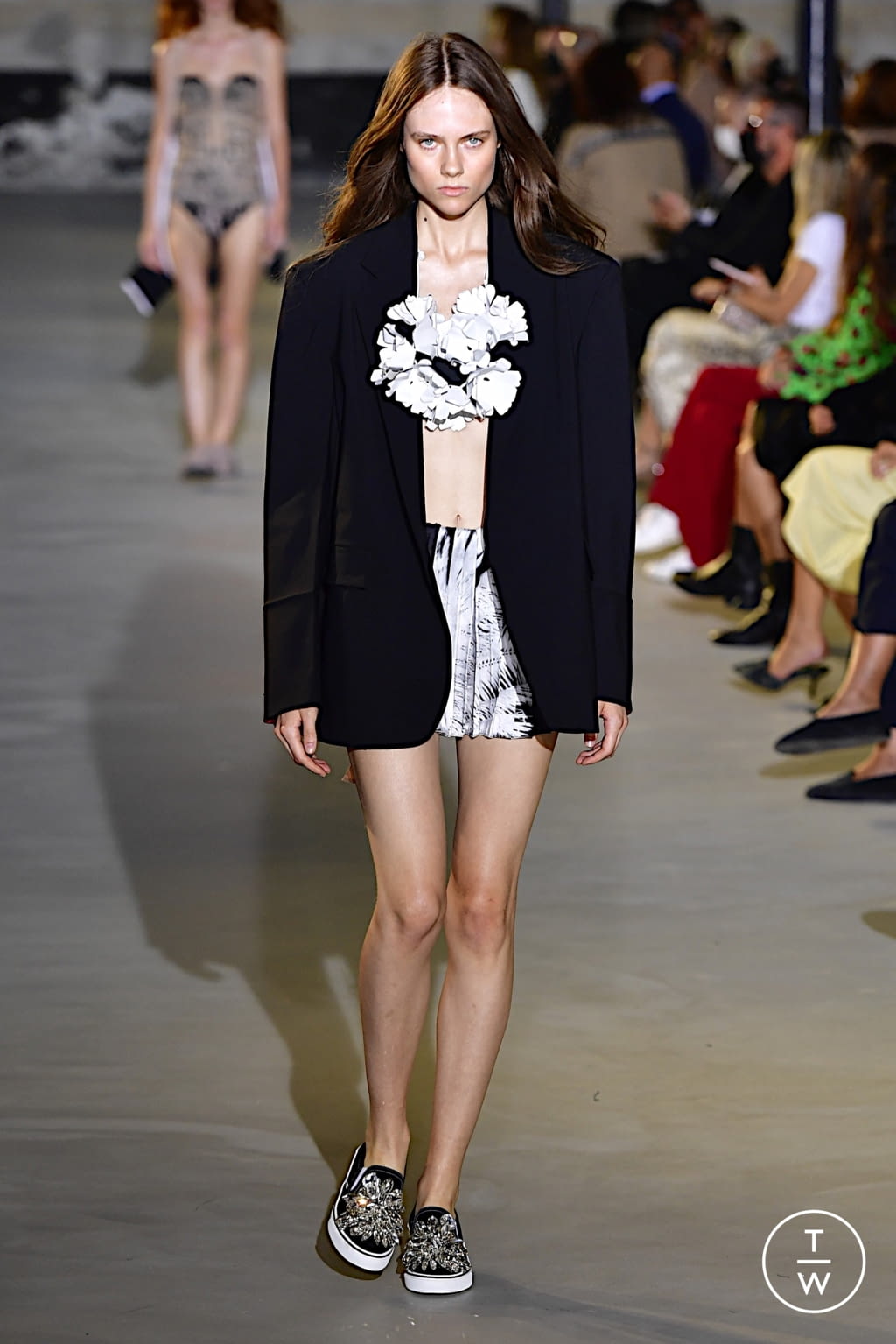 Fashion Week Milan Spring/Summer 2022 look 29 from the N°21 collection womenswear