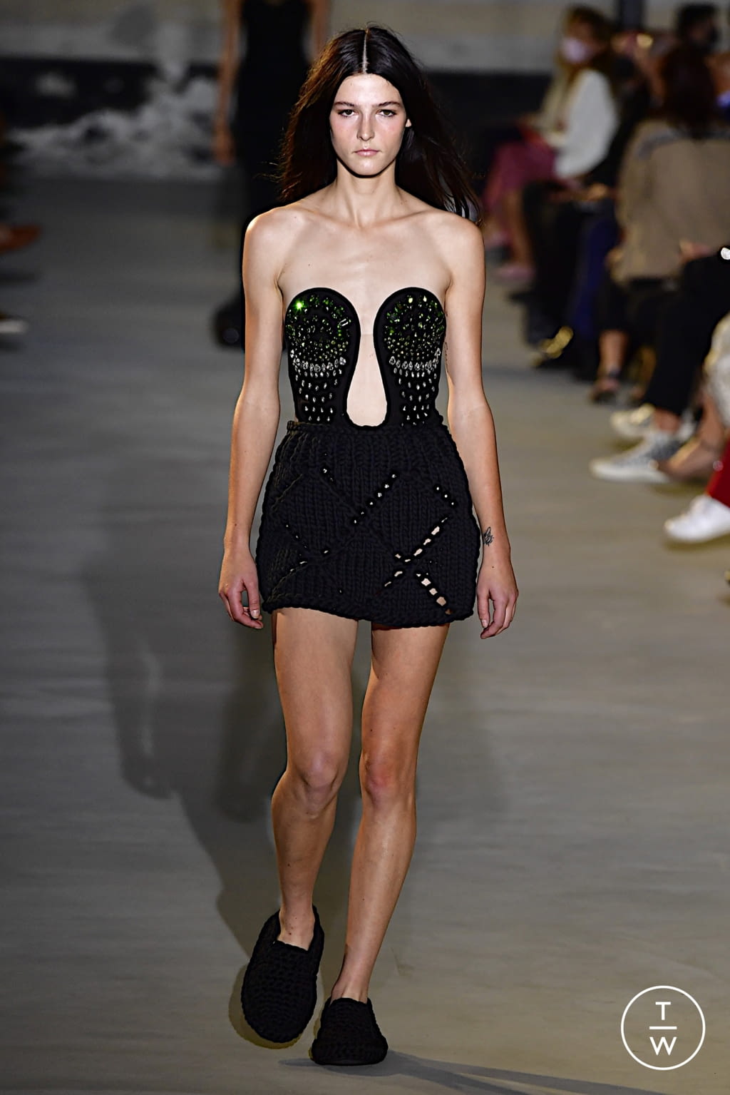 Fashion Week Milan Spring/Summer 2022 look 38 from the N°21 collection 女装