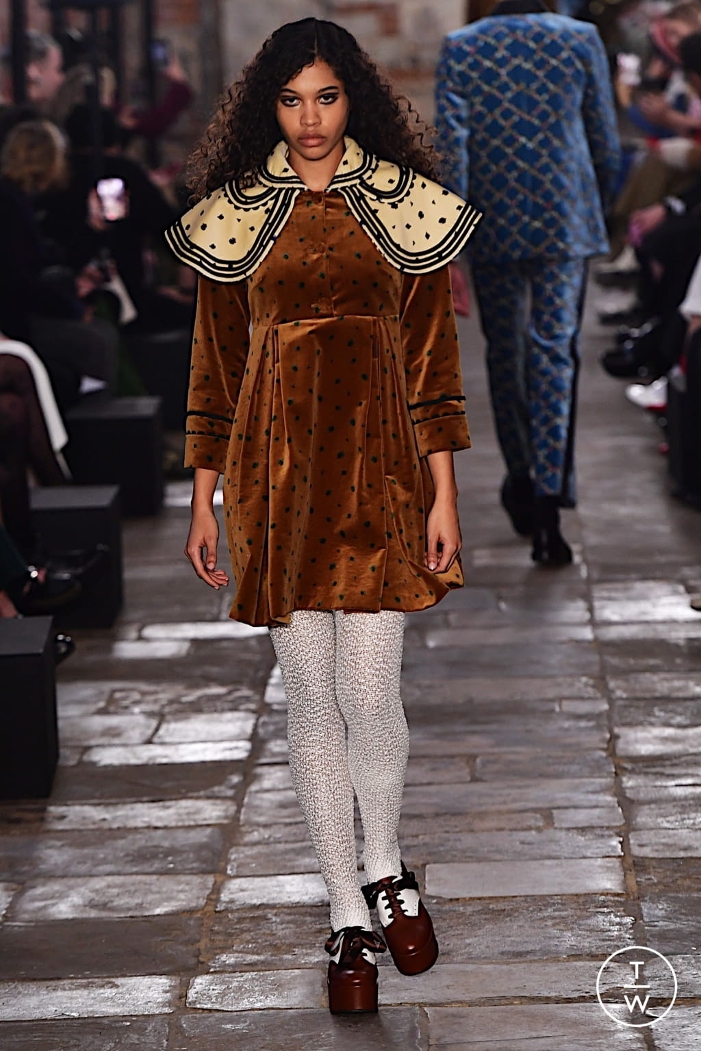 Fashion Week London Fall/Winter 2022 look 33 from the Paul & Joe collection womenswear