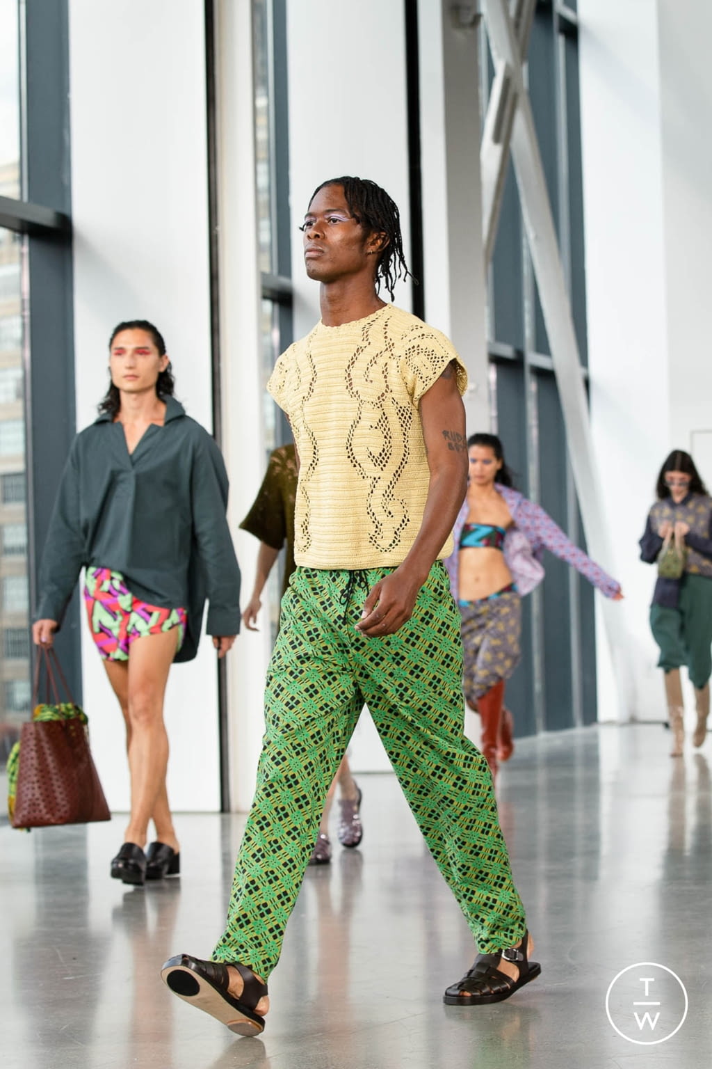 Fashion Week New York Spring/Summer 2022 look 2 de la collection Rachel Comey womenswear