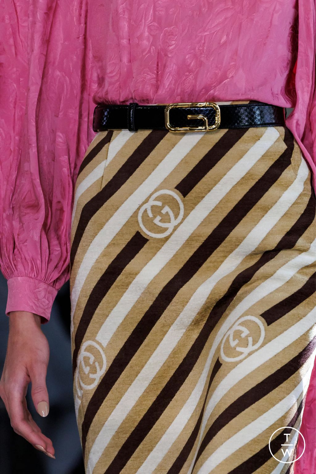 Fashion Week Milan Resort 2026 look 49 from the Gucci collection 女装配饰