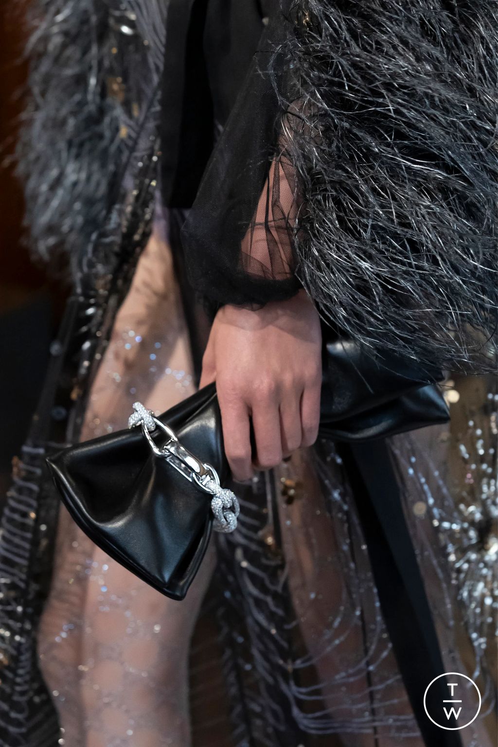 Fashion Week Milan Resort 2026 look 50 from the Gucci collection 女装配饰