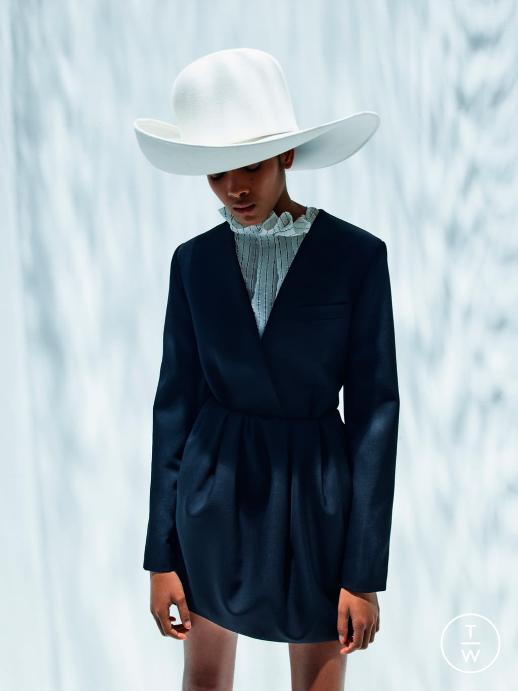 Fashion Week Paris Resort 2020 look 3 from the Nina Ricci collection womenswear
