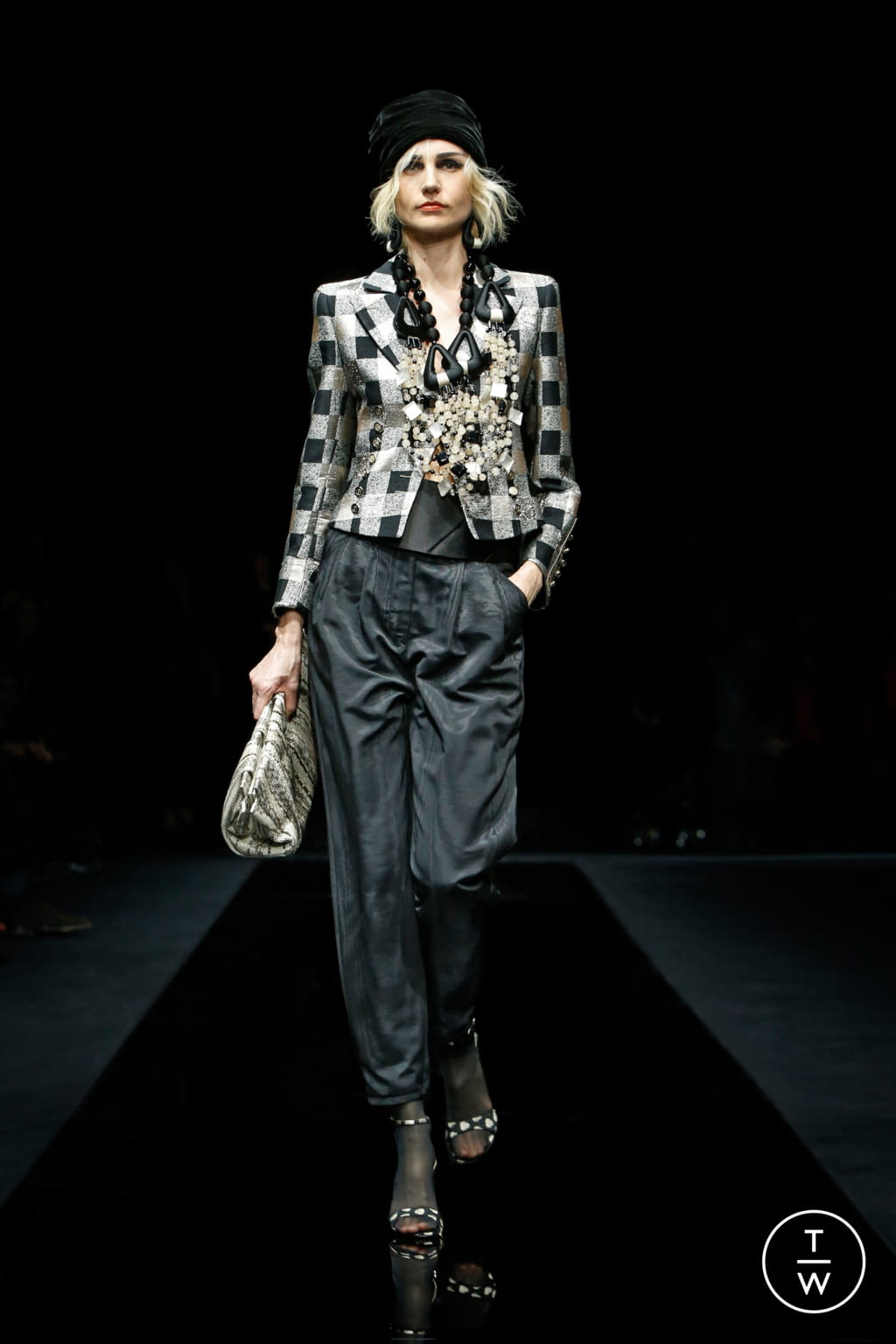 Fashion Week Milan Pre-Fall 2020 look 1 from the Giorgio Armani collection womenswear