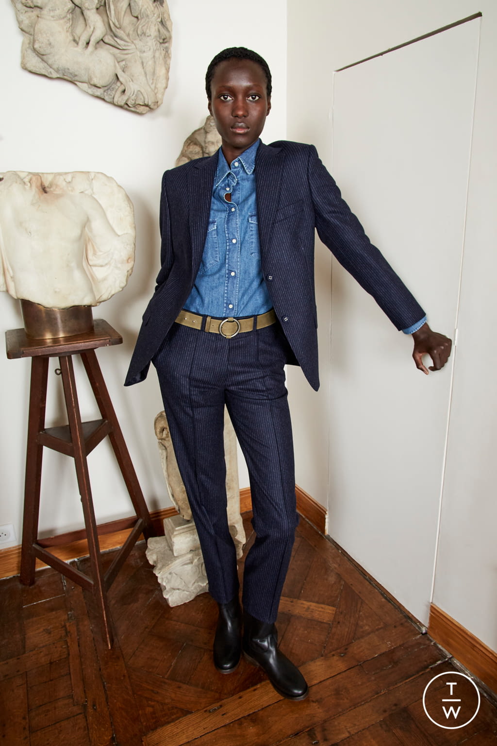 Fashion Week Paris Fall/Winter 2021 look 1 from the Officine Générale collection menswear
