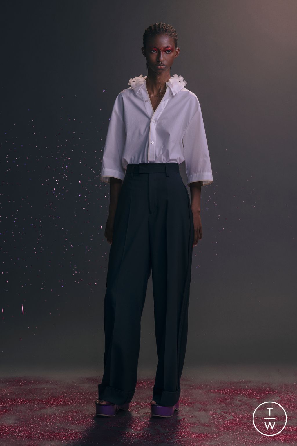 Fashion Week Paris Resort 2023 look 1 from the Undercover collection womenswear