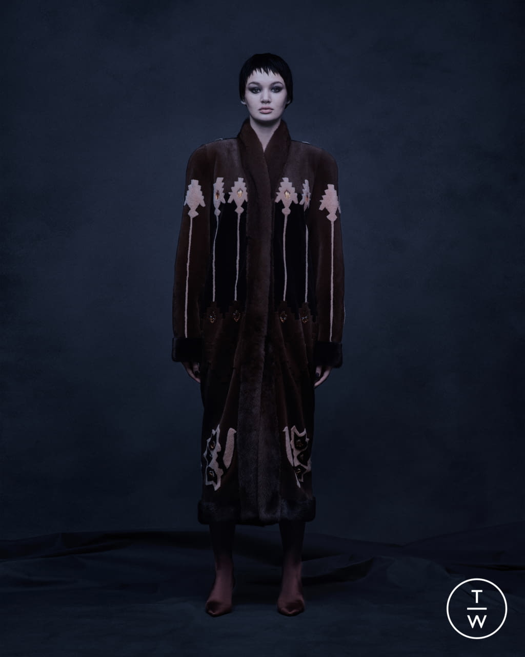 Fashion Week Paris Fall/Winter 2021 look 19 de la collection Ulyana Sergeenko couture