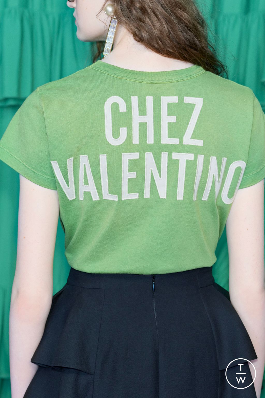 Fashion Week Paris Pre-Fall 2025 look 2 from the Valentino collection womenswear