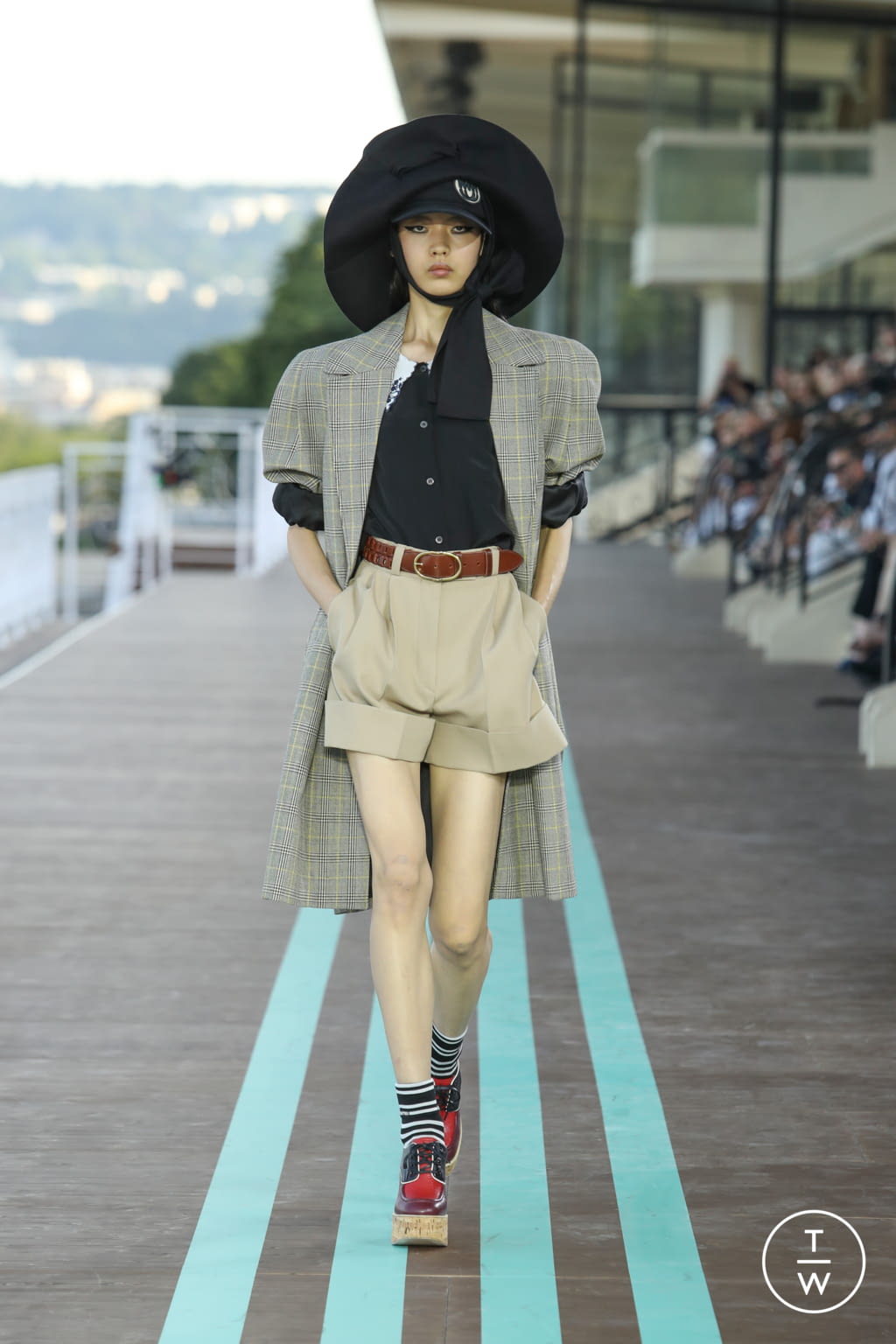 Fashion Week Paris Resort 2020 look 1 de la collection Miu Miu womenswear