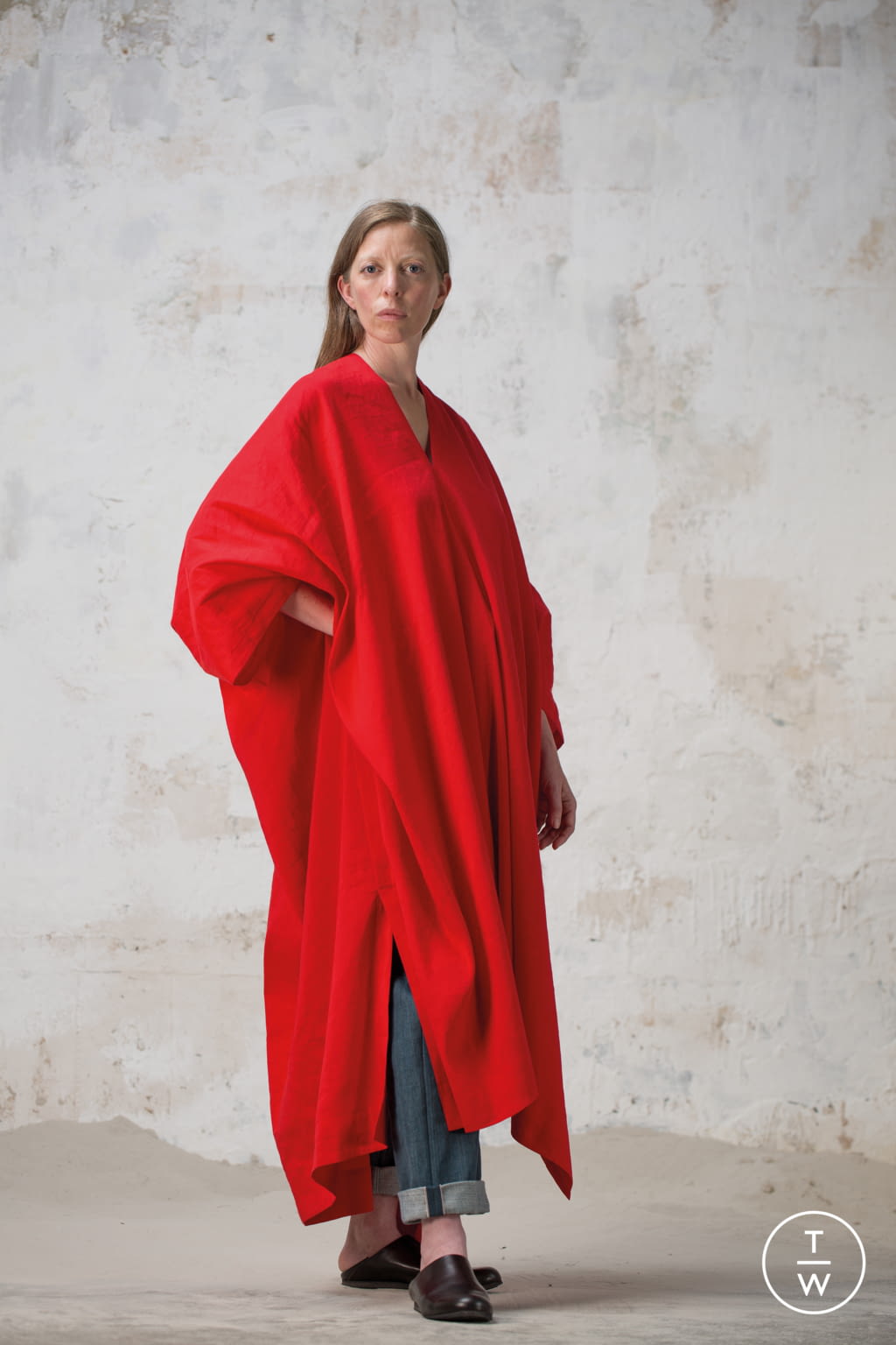 Fashion Week Paris Spring/Summer 2022 look 2 from the Jan-Jan Van Essche collection menswear