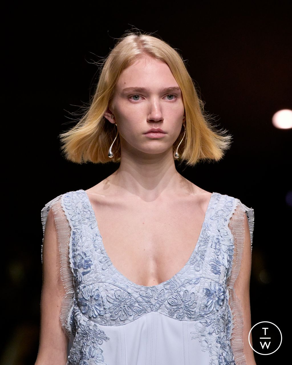 Fashion Week Milan Fall/Winter 2023 look 72 from the Bottega Veneta collection womenswear accessories