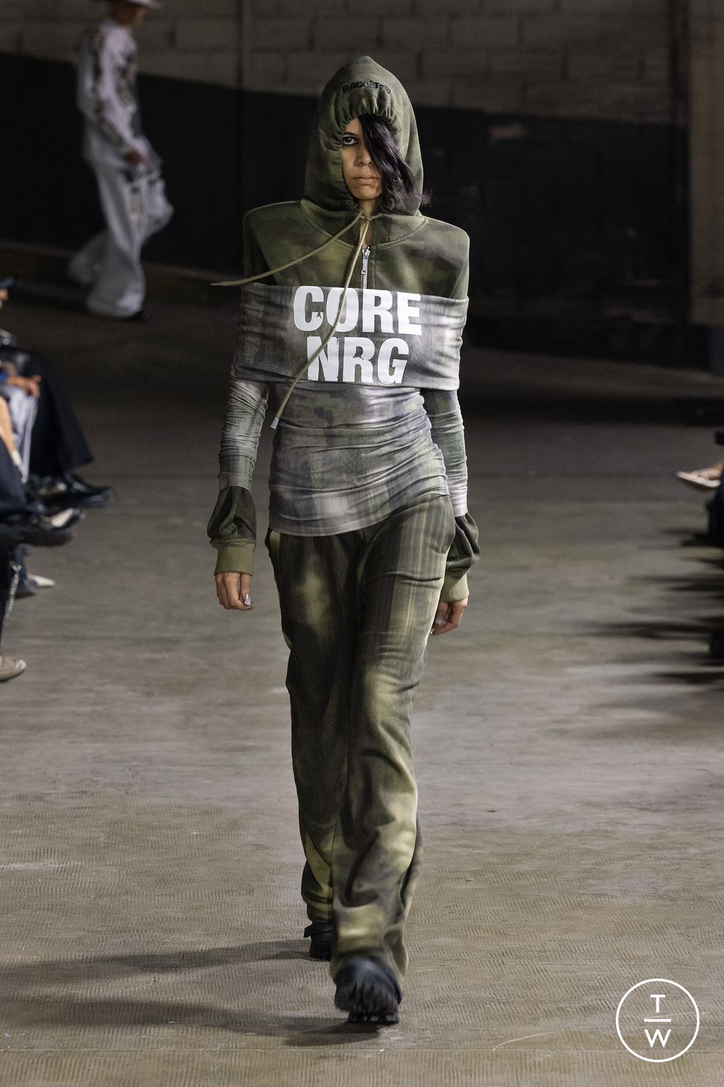 Fashion Week Paris Fall/Winter 2024 look 4 from the Racer collection 男装