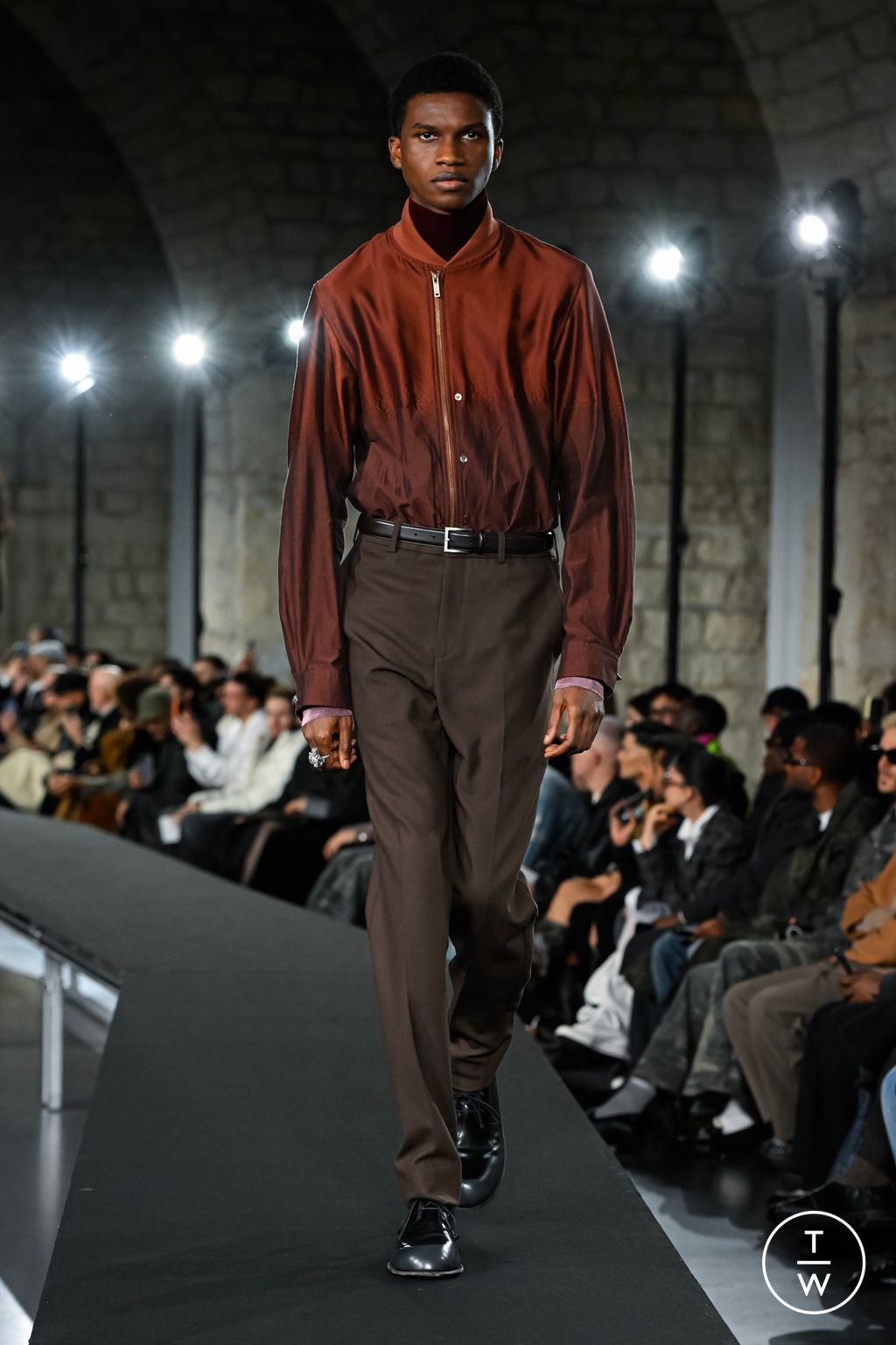 Fashion Week Paris Fall/Winter 2026 look 4 from the TAAKK collection 男装