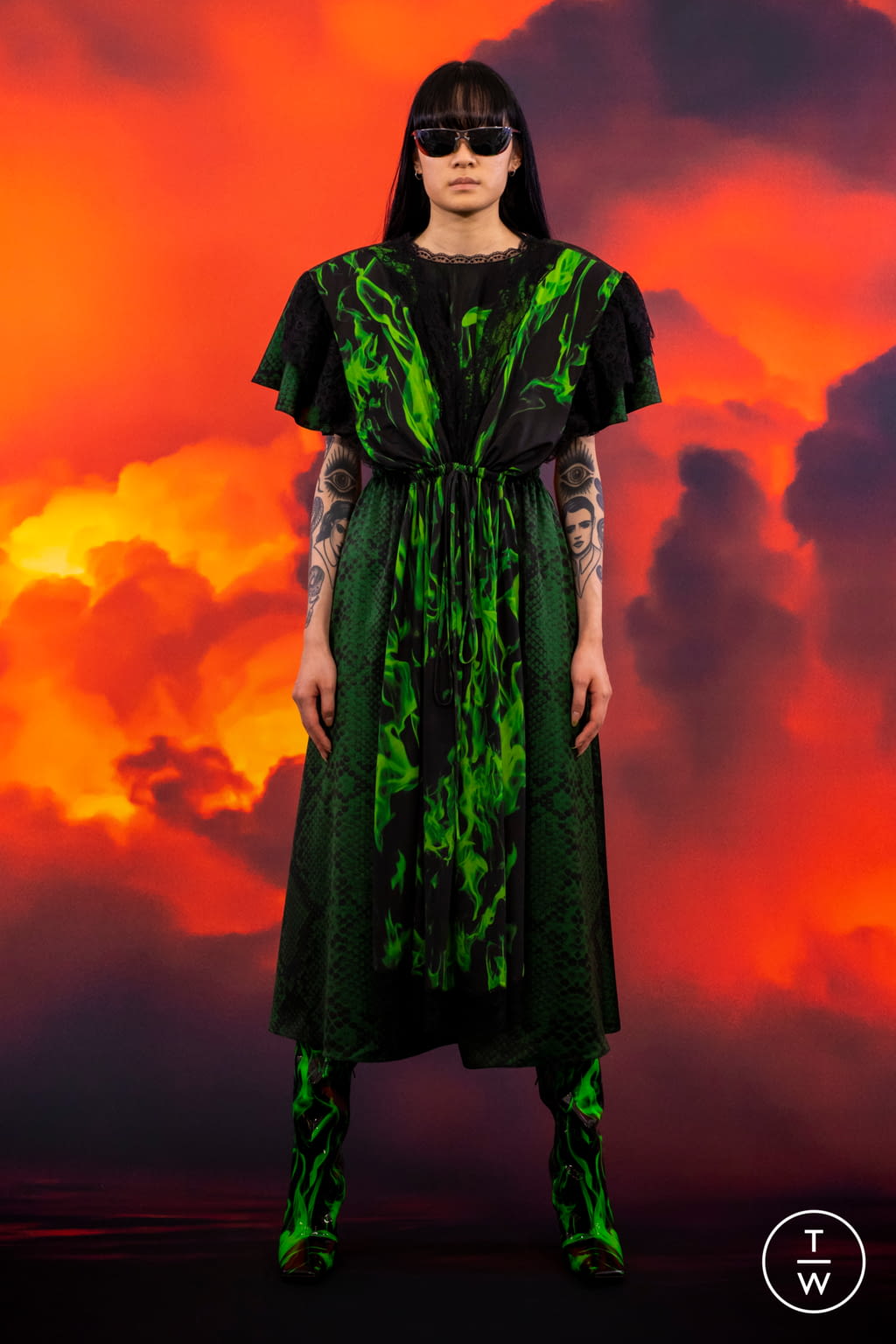 Fashion Week Paris Fall/Winter 2021 look 3 from the VETEMENTS collection menswear