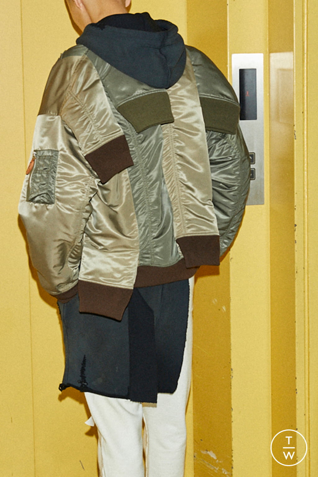 Fashion Week Paris Fall/Winter 2021 look 4 from the Maison Mihara Yasuhiro collection menswear